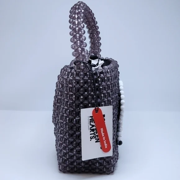 Bouffants and Broken Hearts by Kendra Dandy - Picture 4 of 11